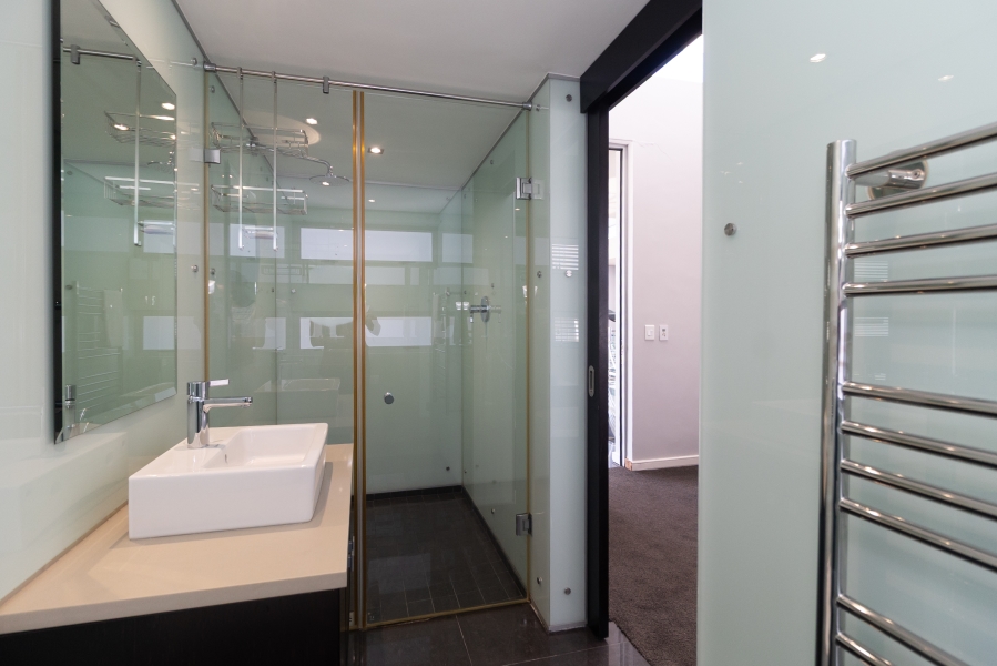 4 Bedroom Property for Sale in Oubaai Western Cape